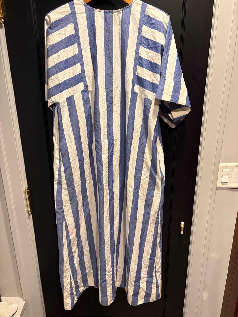Everlane Blue White Striped poplin maxi caftan with pleats nwt m has pockets - Picture 8 of 13